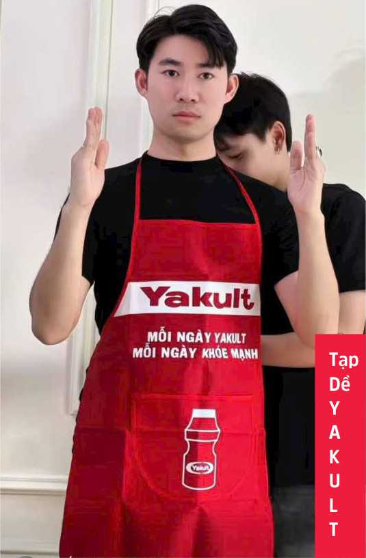 Tạp dề Yakult